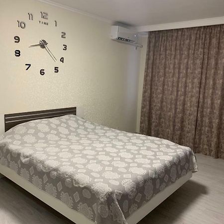 Apartments On Priportovaya,35 Tjerkasy Eksteriør billede