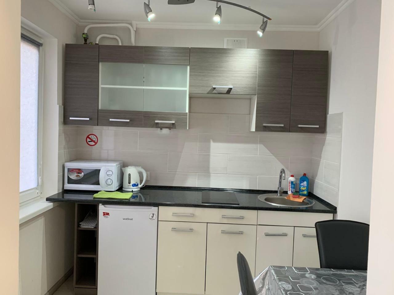 Apartments On Priportovaya,35 Tjerkasy Eksteriør billede