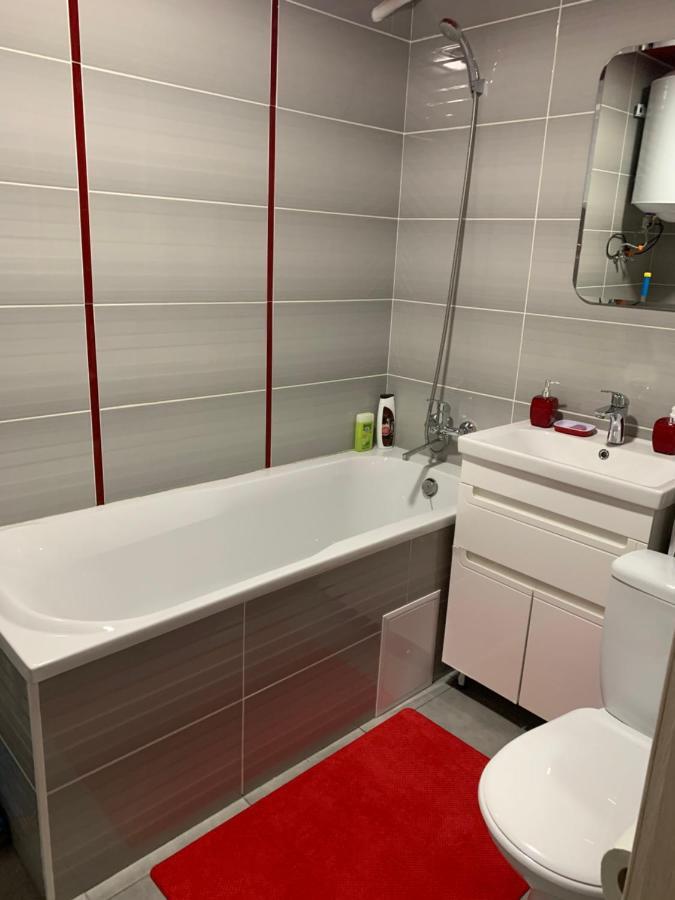 Apartments On Priportovaya,35 Tjerkasy Eksteriør billede